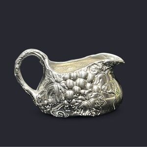 Vintage Arthur Court Designs Sand-Cast Aluminum Grape Gravy Boat